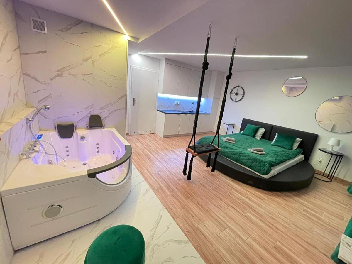 Yourapart Jacuzzi Przy Zamku Krolewskim Warszawa Eksteriør billede