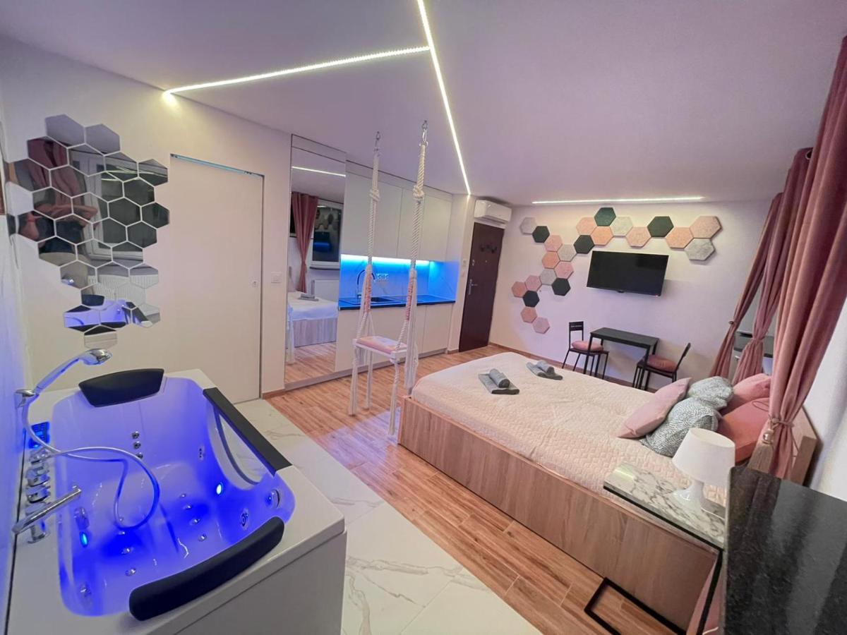 Yourapart Jacuzzi Przy Zamku Krolewskim Warszawa Eksteriør billede