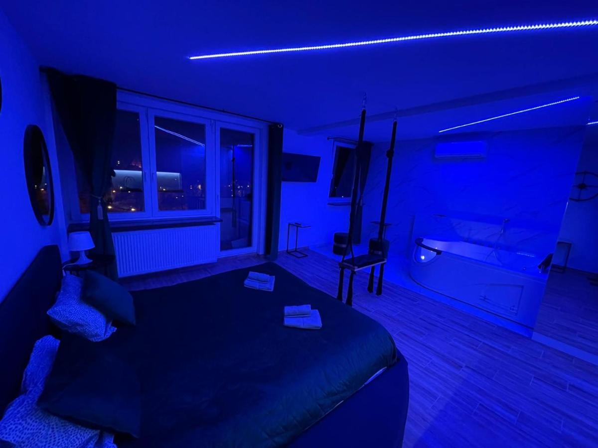 Yourapart Jacuzzi Przy Zamku Krolewskim Warszawa Eksteriør billede